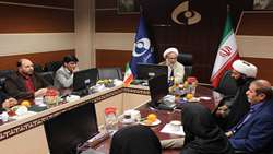 نشست مدیر کل صدا و سیمای استان،کارشناسان مربوطه و آقای دکتر ستوده عضو مرکز تحقیقات